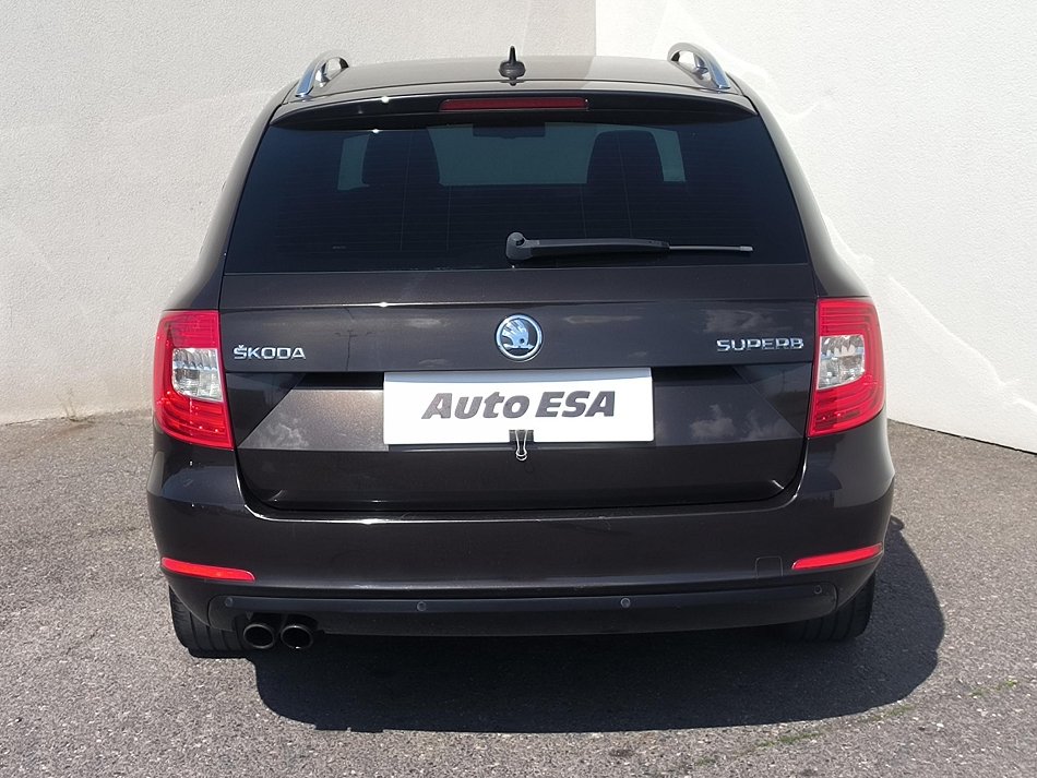 Škoda Superb II 2.0 TDi Elegance