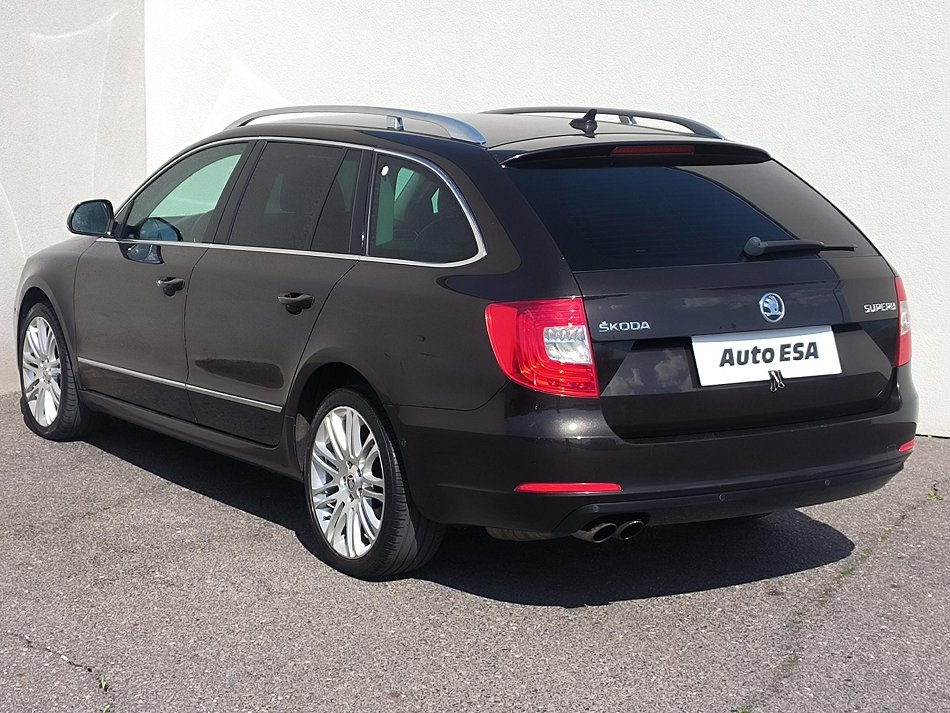 Škoda Superb II 2.0 TDi Elegance