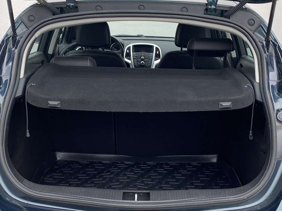 Opel Astra 1.6i 