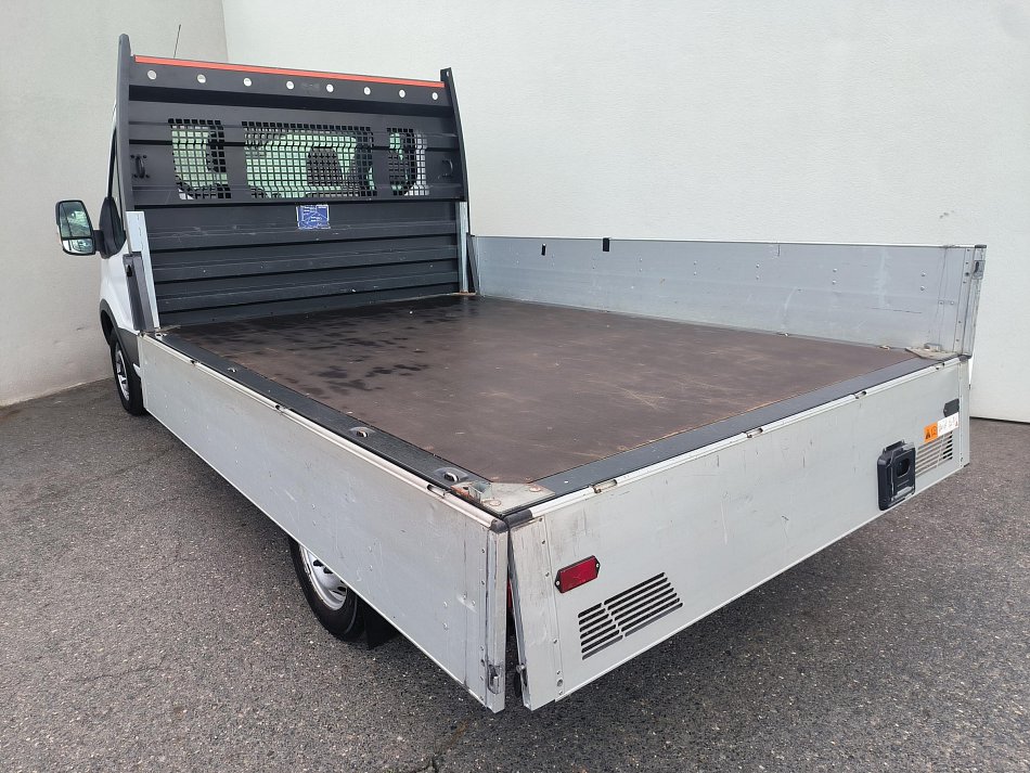 Ford Transit 2.2 TDCi  VALNÍK