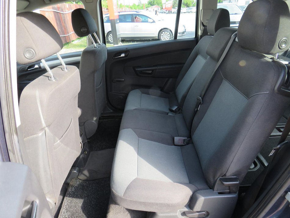 Opel Zafira 1.9CDTI 