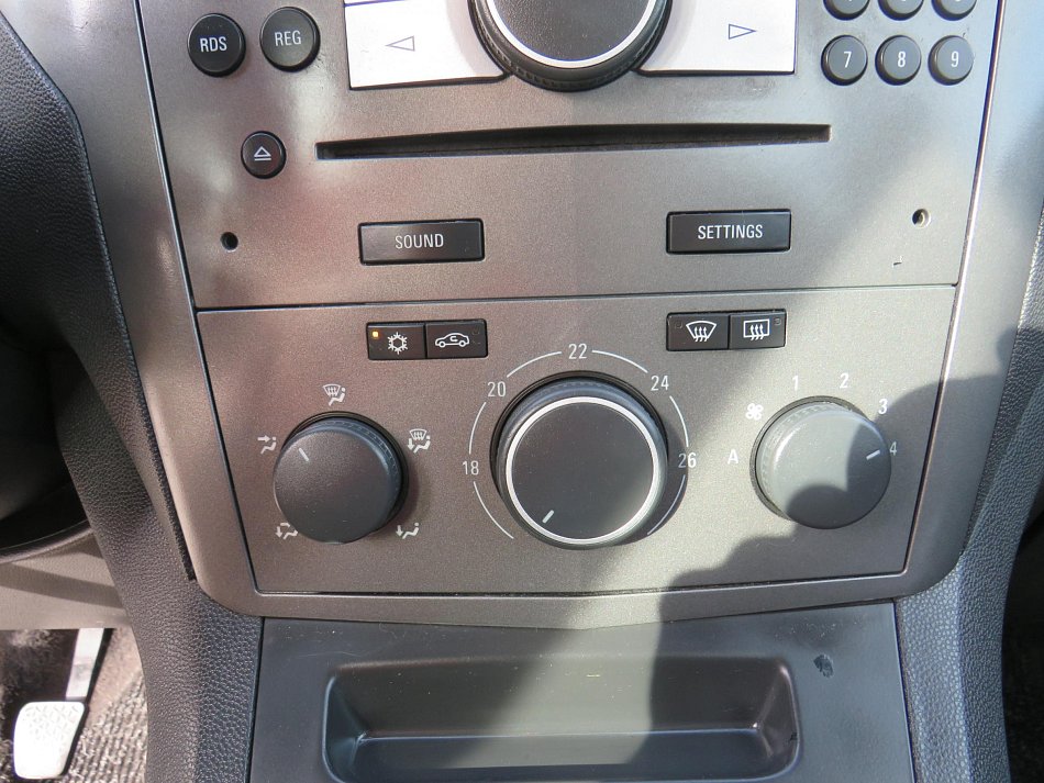 Opel Zafira 1.9CDTI 