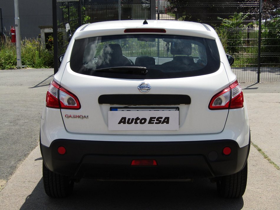 Nissan Qashqai 1.6i 
