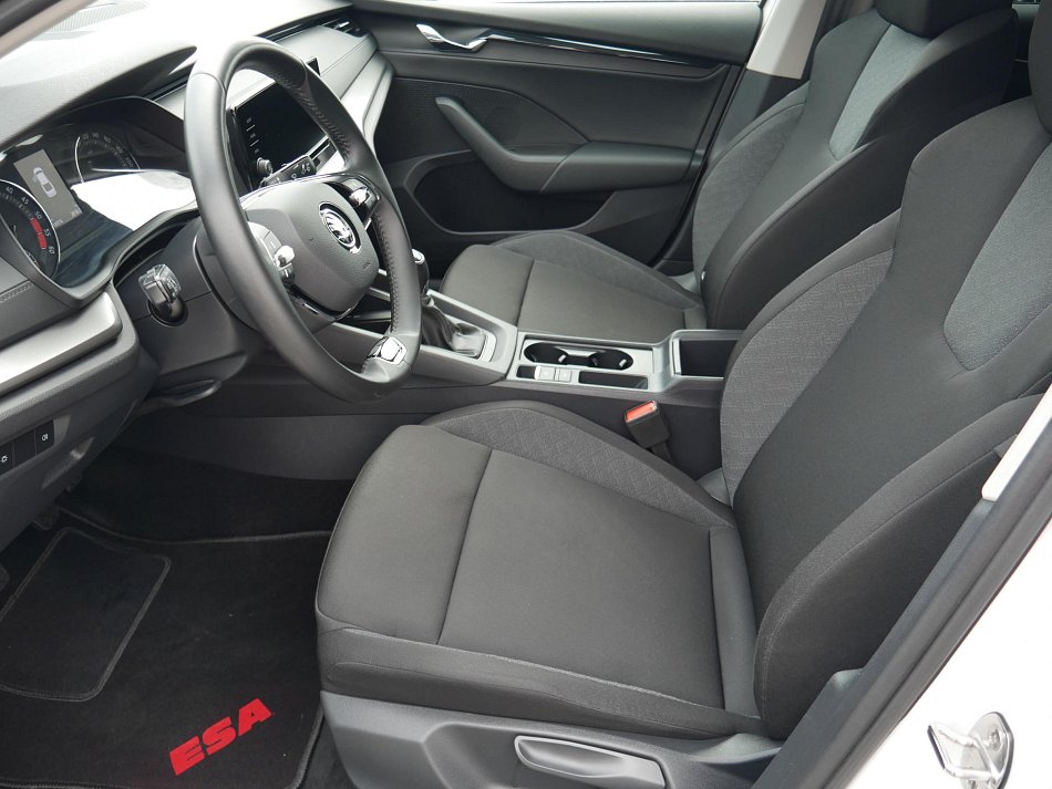 Škoda Octavia IV 2.0 TDi Active