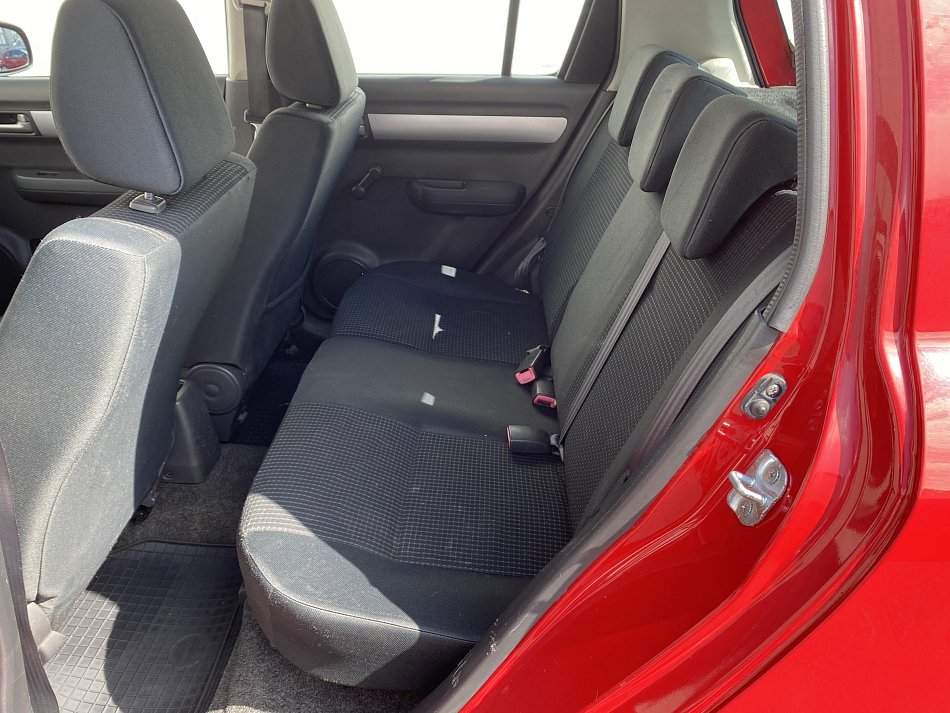 Suzuki Swift 1.3i 