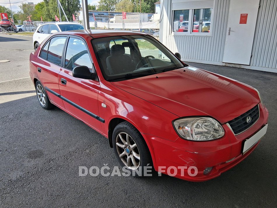 Hyundai Accent 1.4 i 