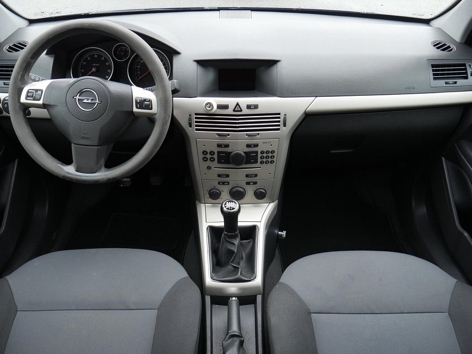 Opel Astra 1.6i 
