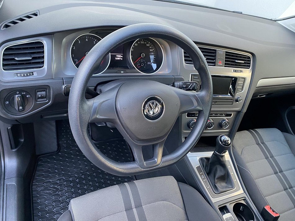 Volkswagen Golf 1.2TSi 