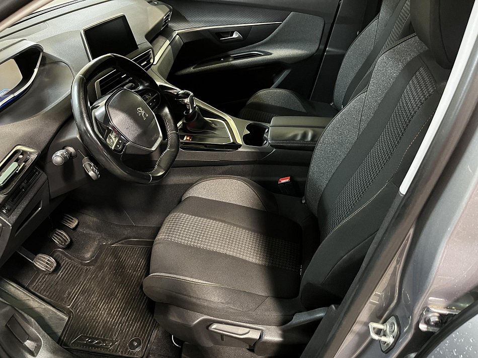 Peugeot 3008 1.5HDi Active