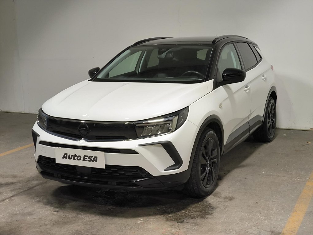 Opel Grandland 1.2T GS Line