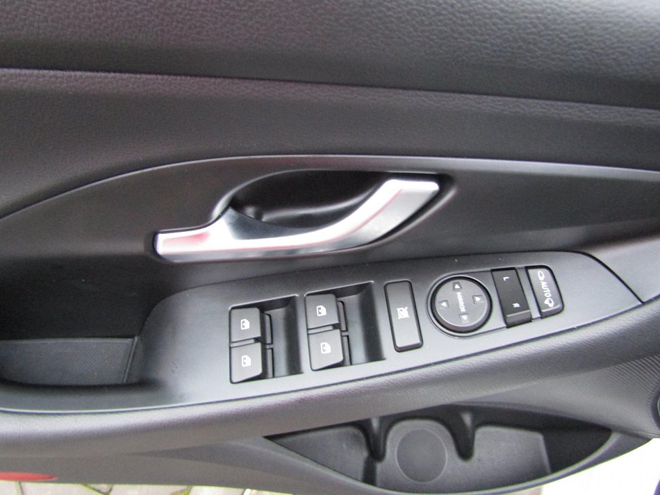 Hyundai I30 1.5T-GDi Smart