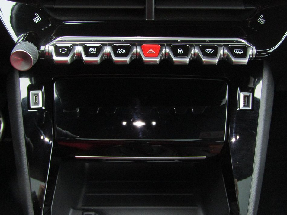 Peugeot 2008 1.2PT GT Line