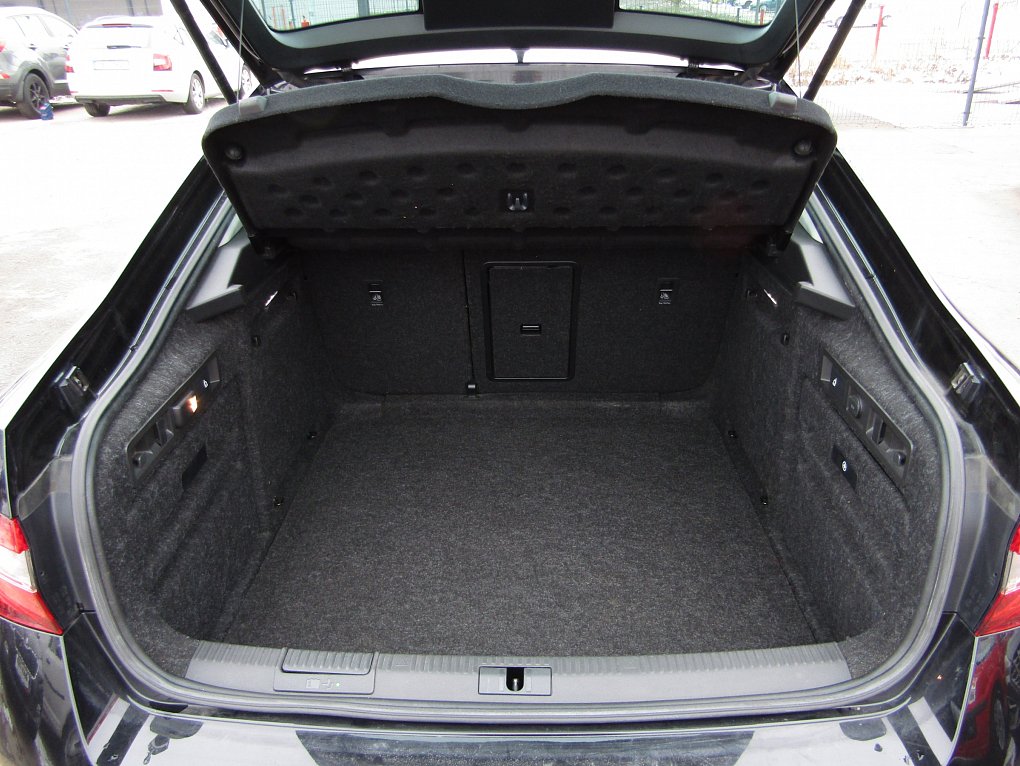 Škoda Superb III 2.0TDi 