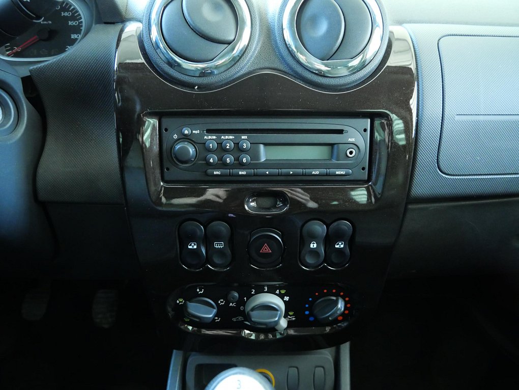 Dacia Duster 1.6 SCe Prestige