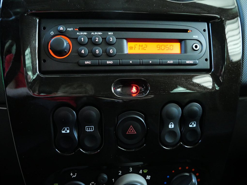 Dacia Duster 1.6 SCe Prestige