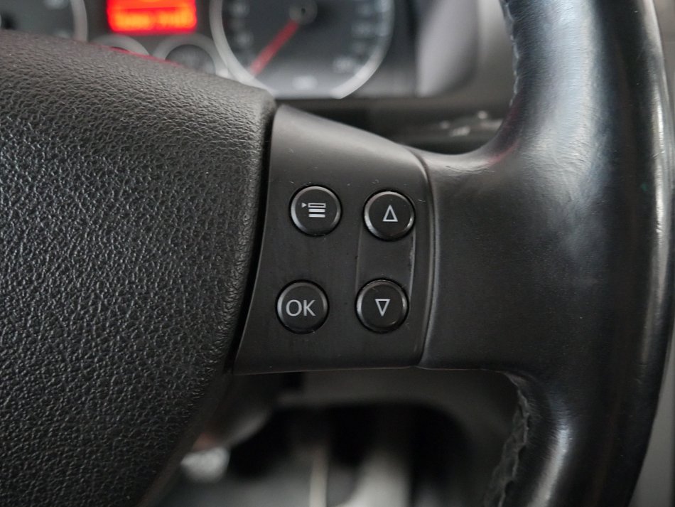 Volkswagen Touran 1.6i 