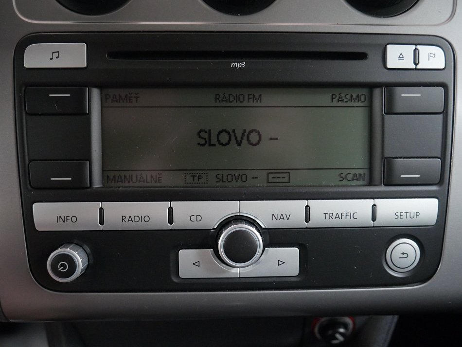 Volkswagen Touran 1.6i 