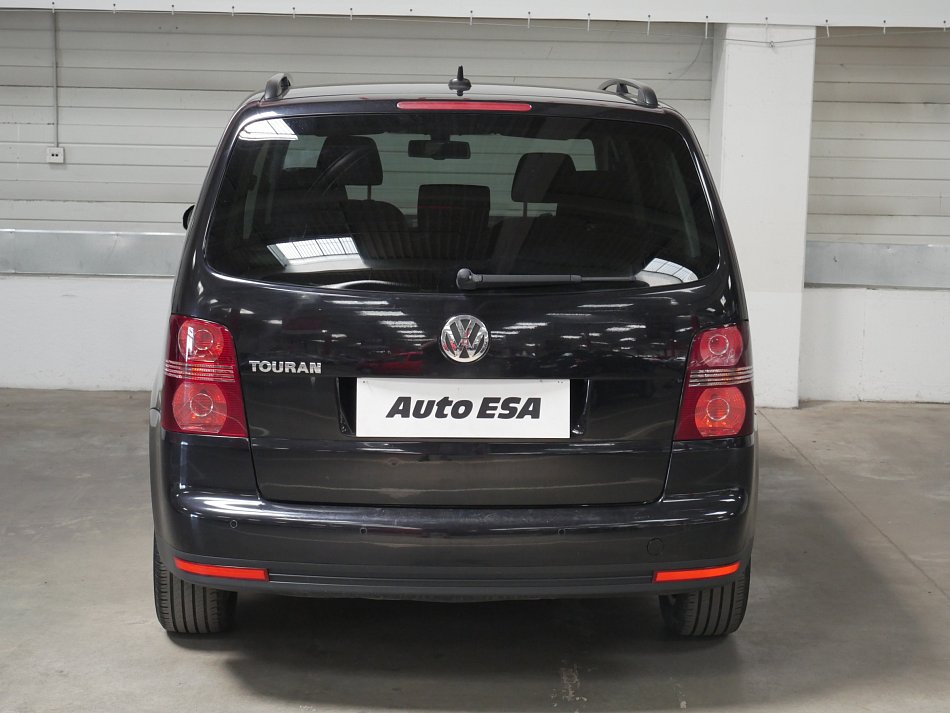 Volkswagen Touran 1.6i 