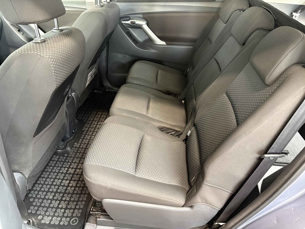 Toyota Verso 2.2 D-CAT 