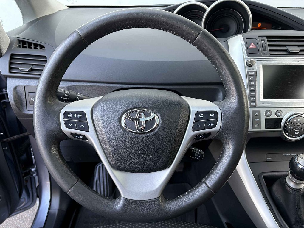 Toyota Verso 2.2 D-CAT 