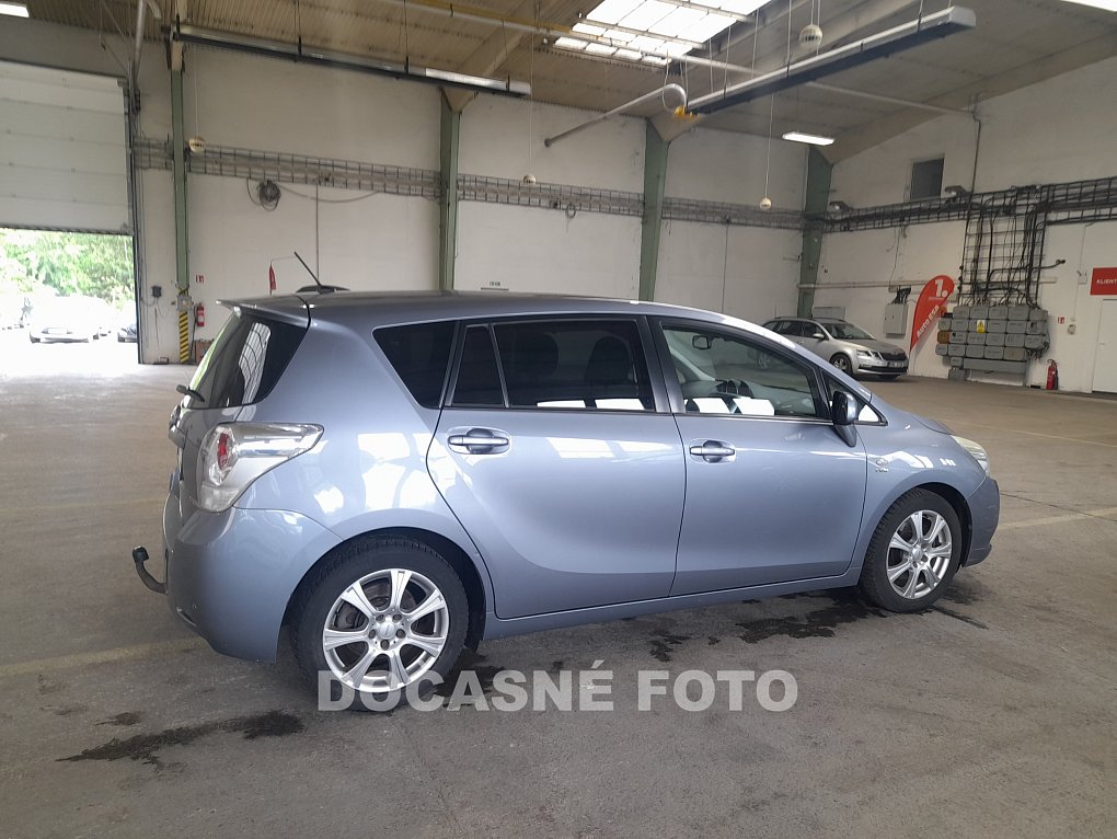 Toyota Verso 2.2 D-CAT 
