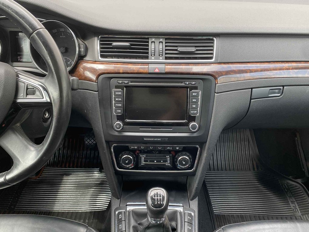 Škoda Superb II 1.6 TDi Elegance