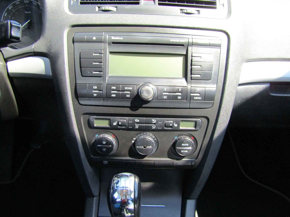 Škoda Octavia II 2.0 FSi 