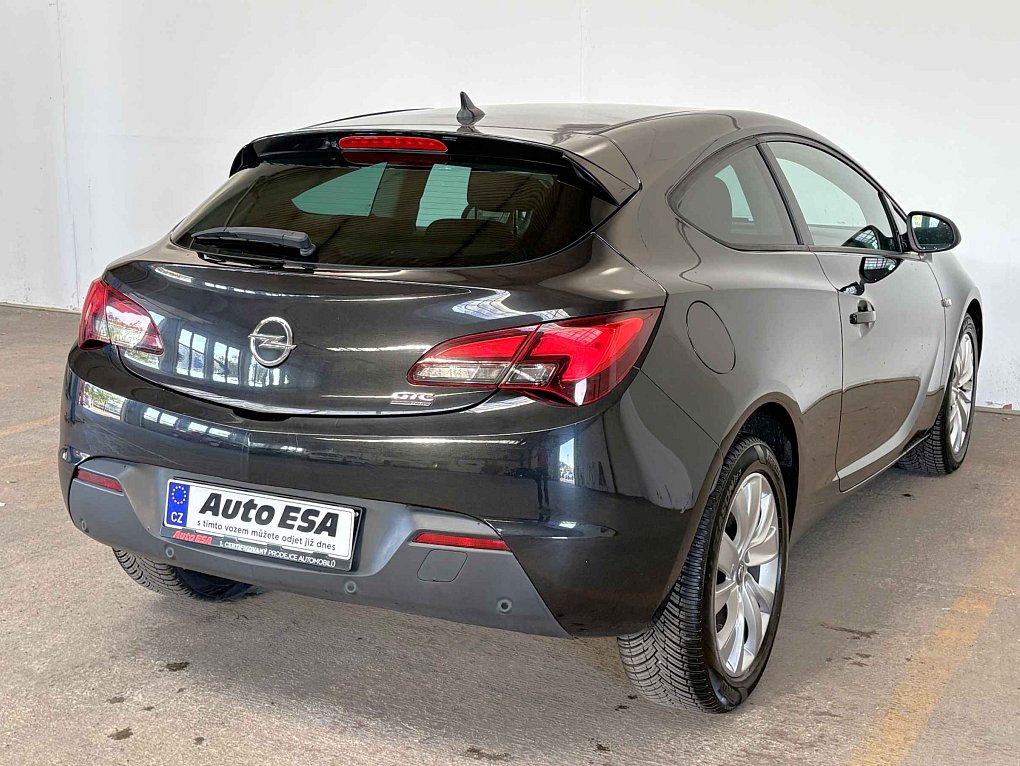 Opel Astra 1.4 GTC