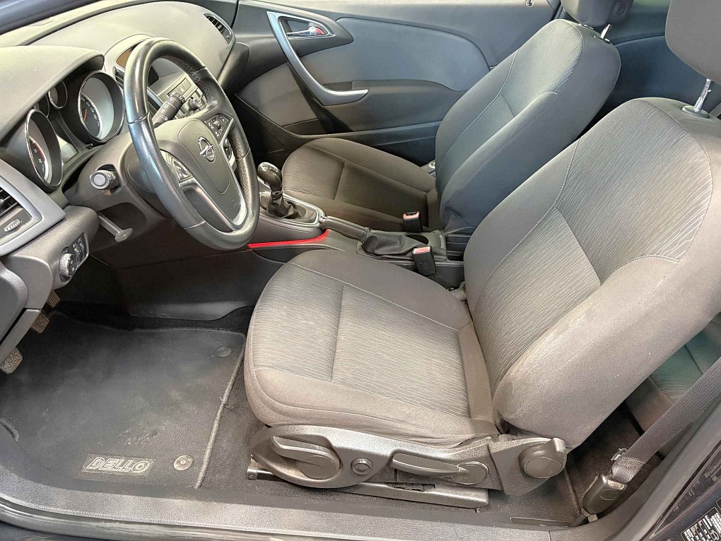 Opel Astra 1.4 GTC