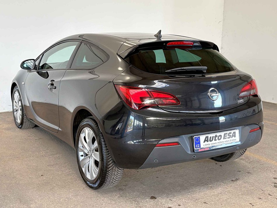 Opel Astra 1.4 GTC
