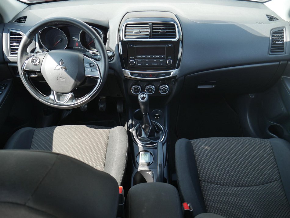Mitsubishi ASX 1.6 i Invite
