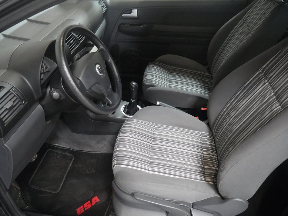 Volkswagen Fox 1.2i 