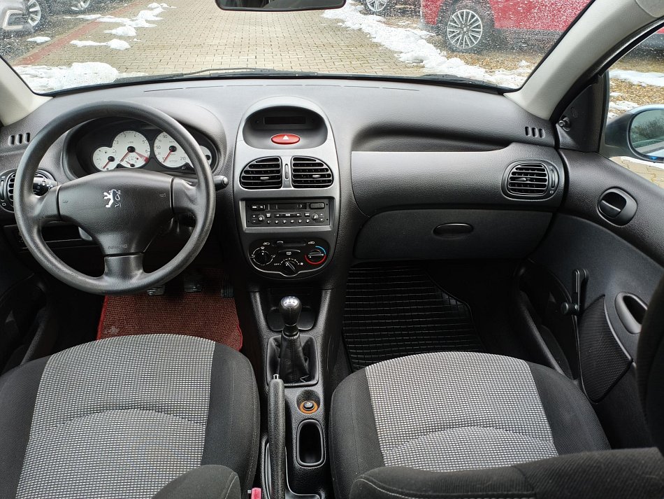 Peugeot 206 1.4i 