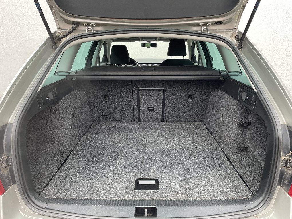 Škoda Octavia III 2.0 TDi Elegance