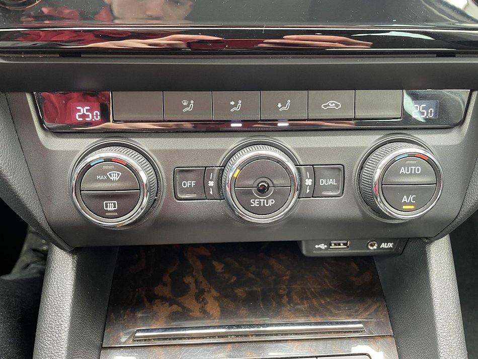 Škoda Octavia III 2.0 TDi Elegance