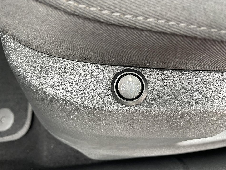 Škoda Octavia III 2.0 TDi Elegance