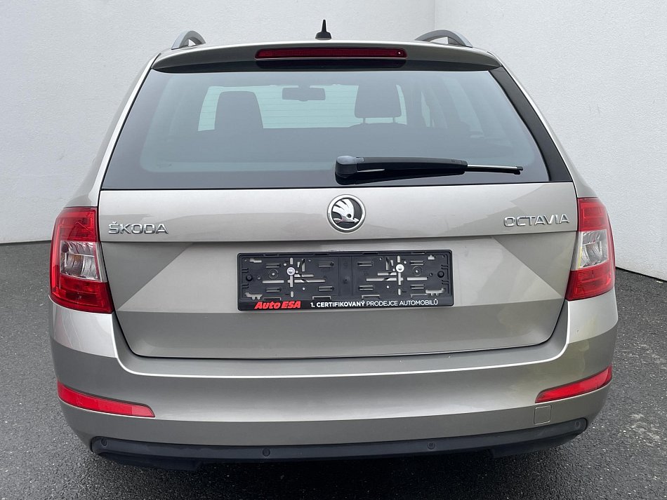 Škoda Octavia III 2.0 TDi Elegance