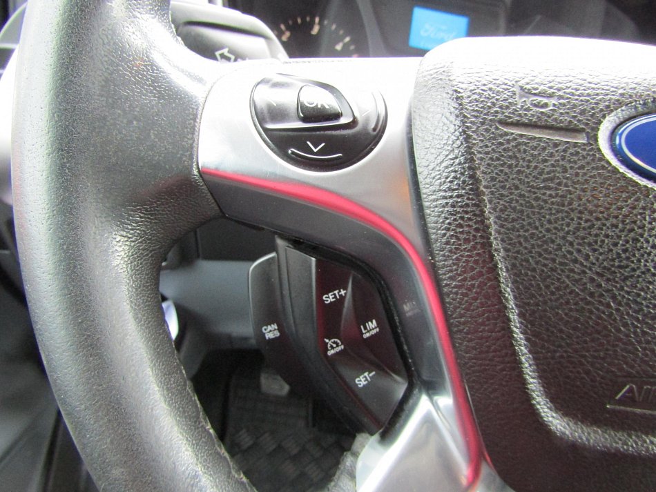 Ford Transit Custom 2.2TDCi Trend L2 6míst