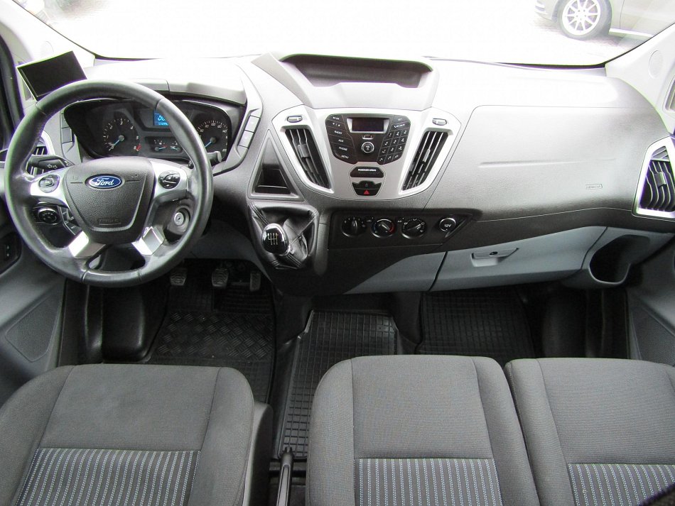 Ford Transit Custom 2.2TDCi Trend L2 6míst