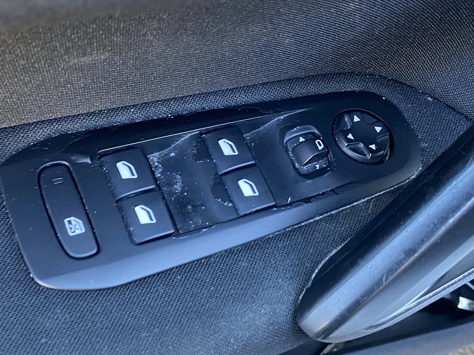 Peugeot 308 1.6HDi 