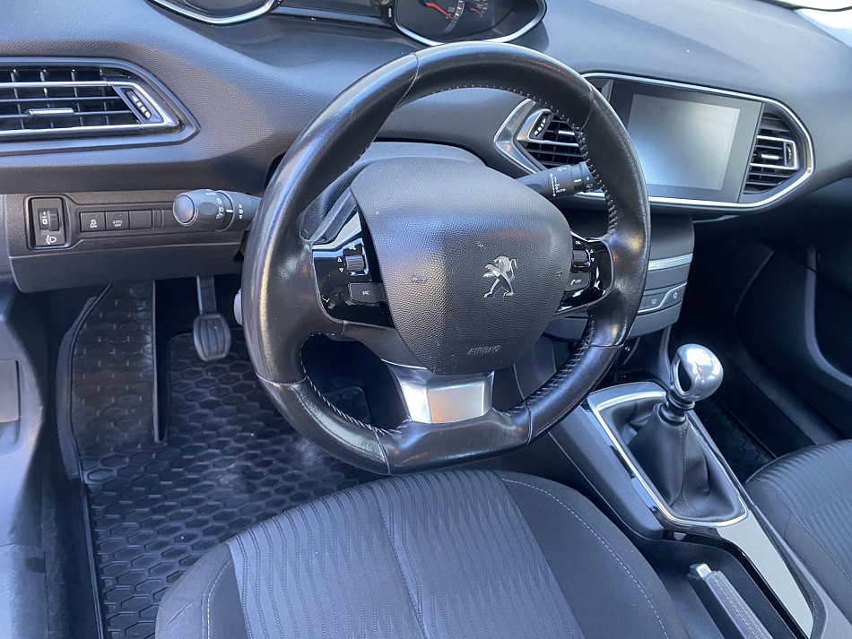 Peugeot 308 1.6HDi 