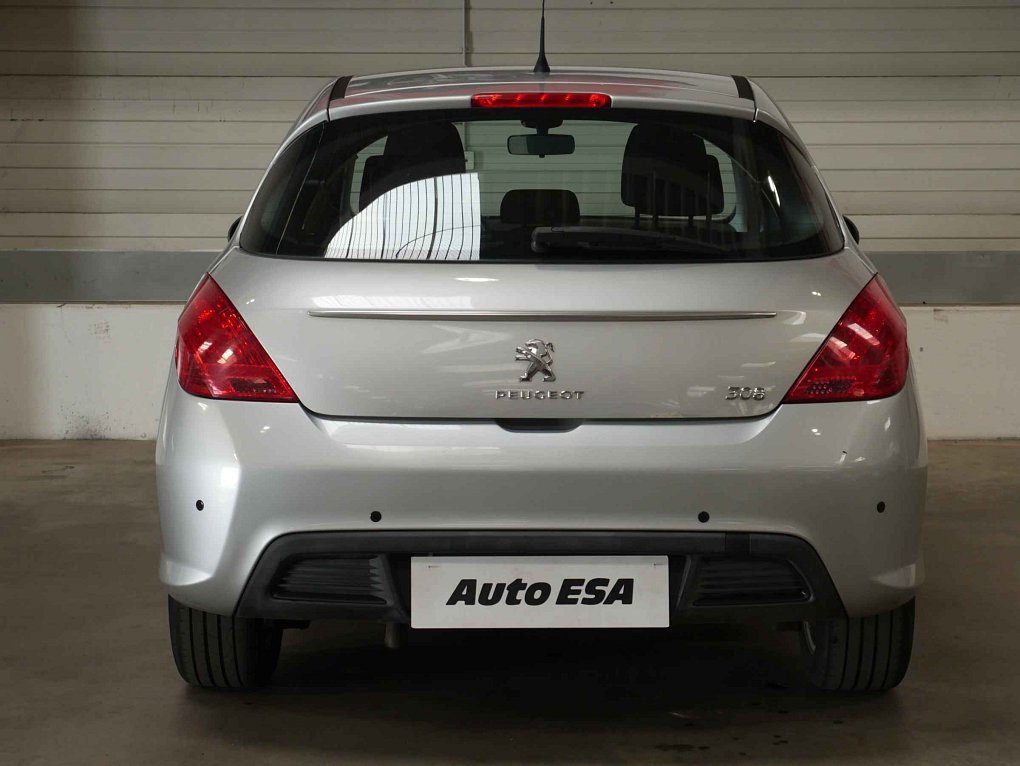 Peugeot 308 1.4i 