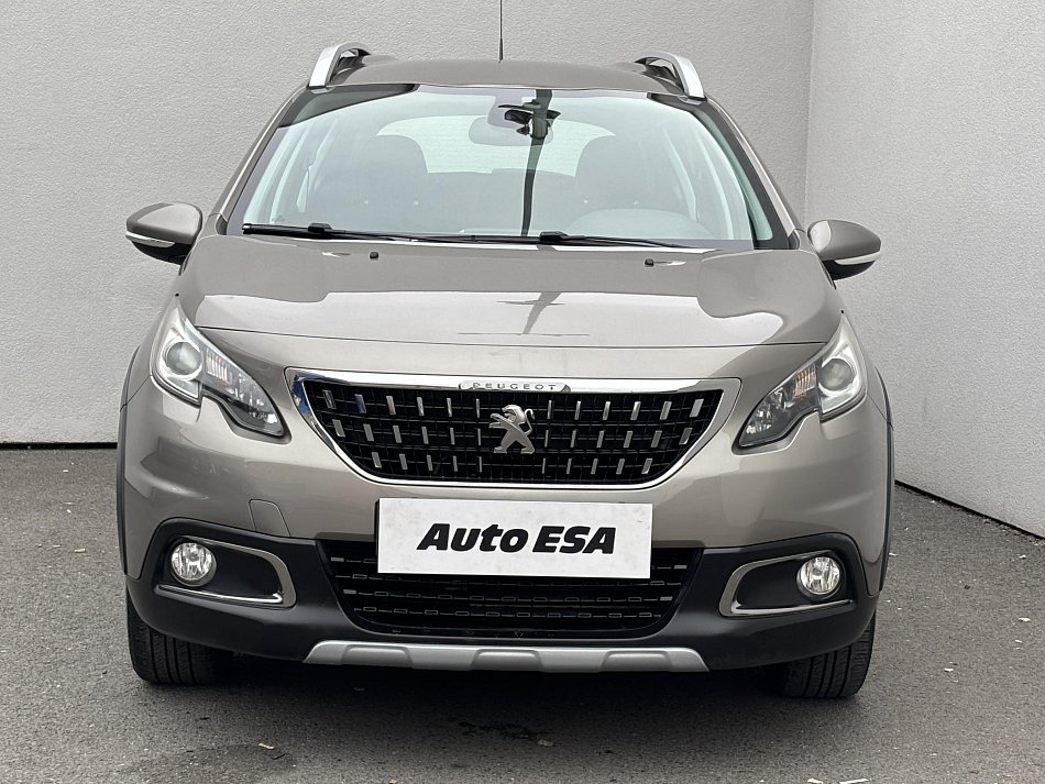 Peugeot 2008 1.2i Allure