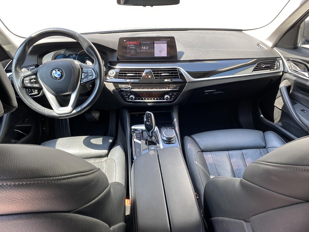 BMW Řada 5 2.0d Sport Line 520d