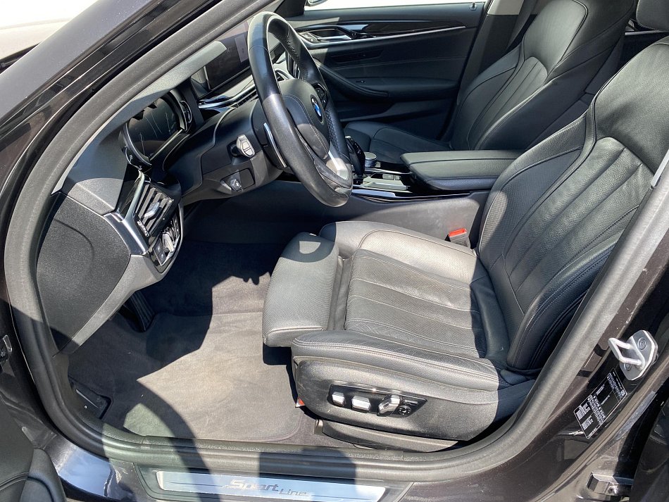 BMW Řada 5 2.0d Sport Line 520D