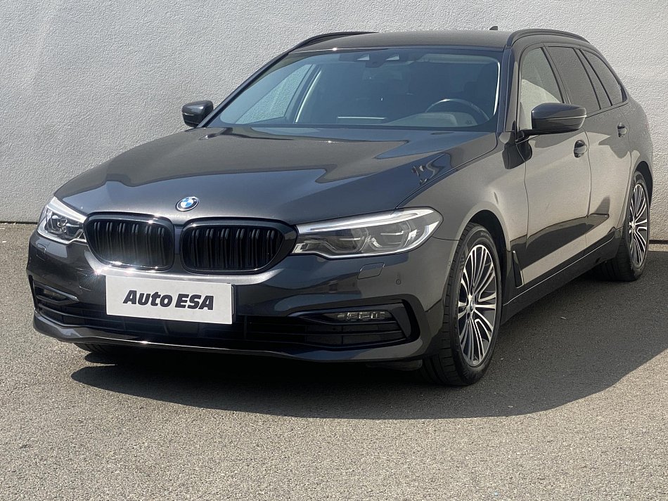 BMW Řada 5 2.0d Sport Line 520D
