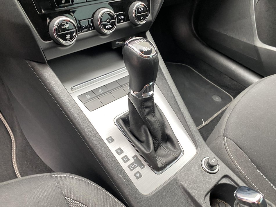 Škoda Octavia III 2.0TDi Ambition