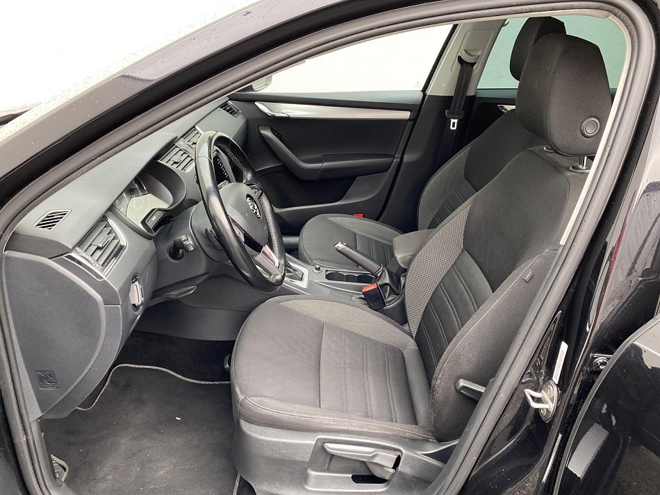 Škoda Octavia III 2.0TDi Ambition