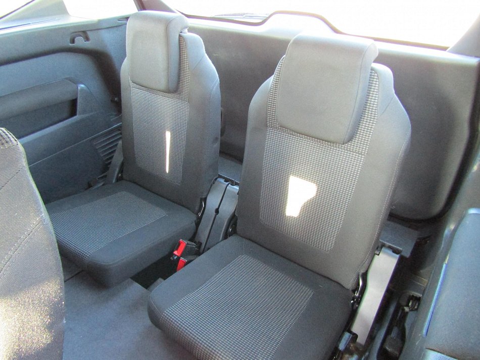 Peugeot 5008 2.0 HDi 