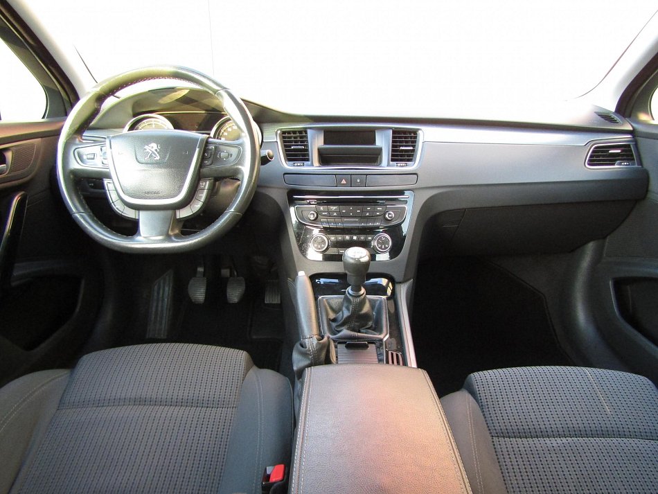 Peugeot 508 2.0 HDi 